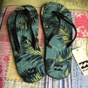Brand new men’s Billabong flip flops